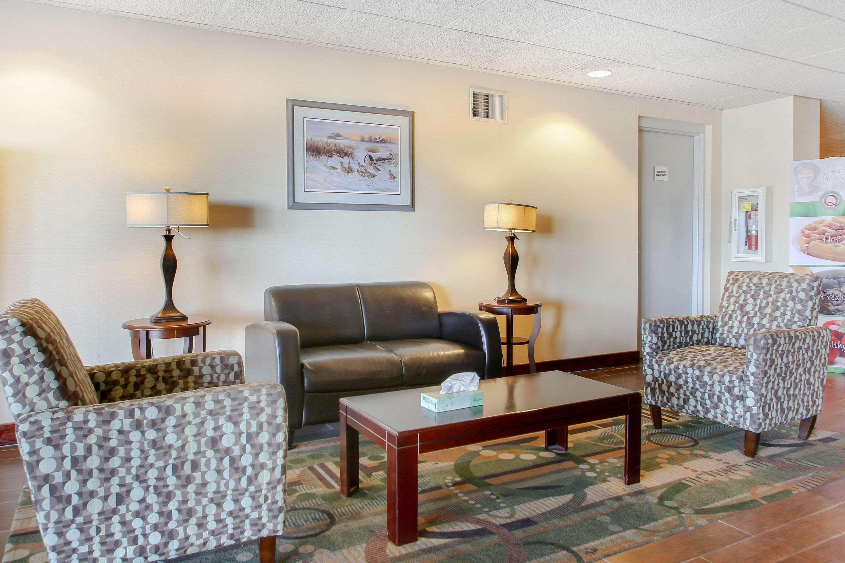 Comfort Inn & Suites Beaver Dam Extérieur photo