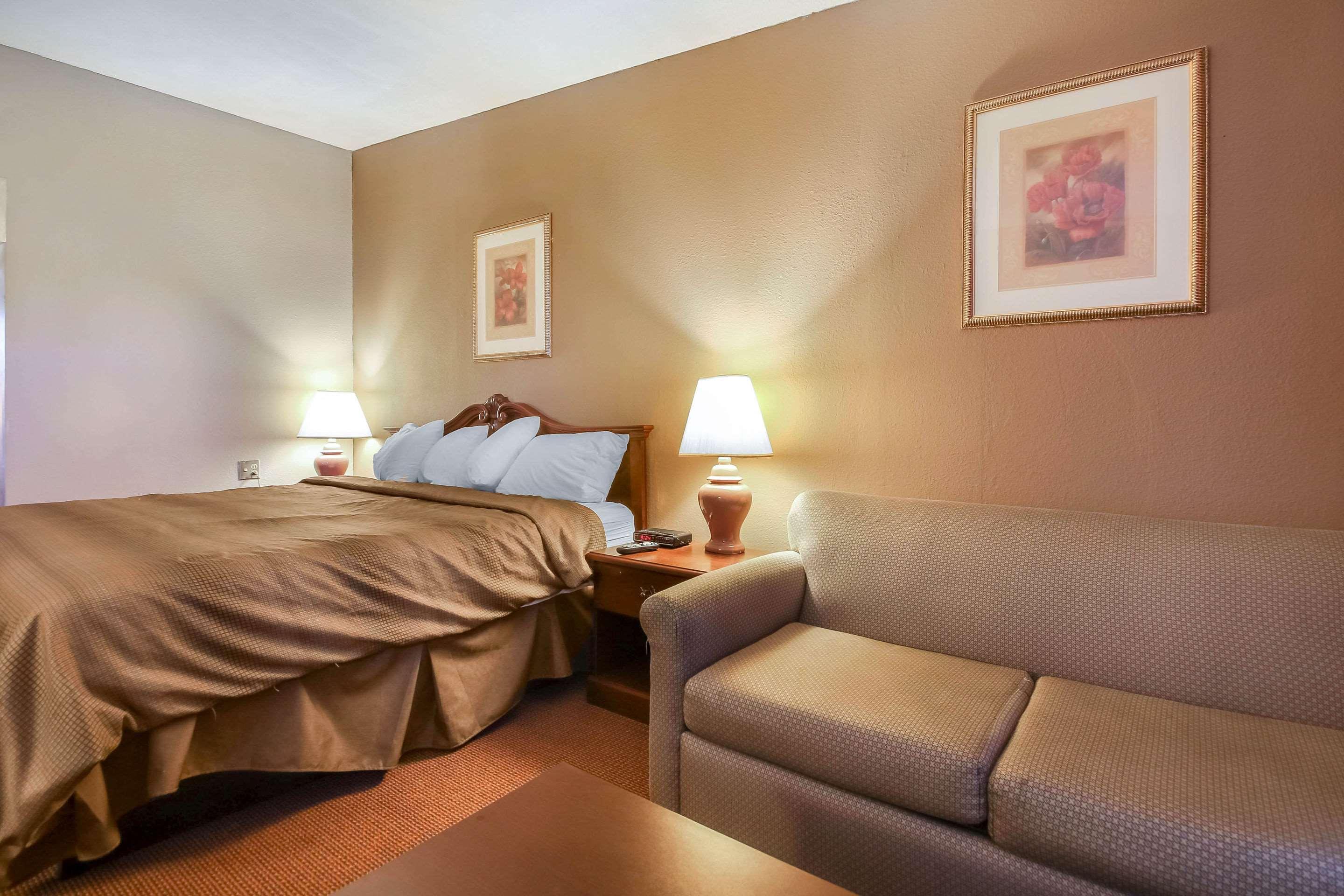 Comfort Inn & Suites Beaver Dam Extérieur photo